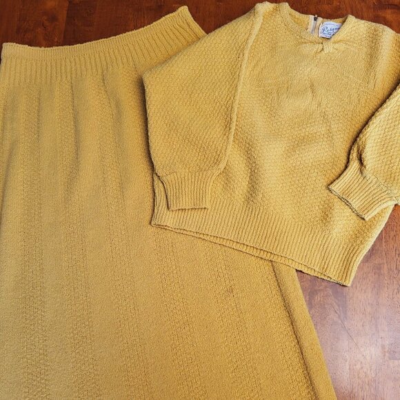 Rosanna~ Sz Sm? ~ VERY VINTAGE Wool 2 Pc Skirt & Shirt Set *Excellent Condition - Picture 14 of 15